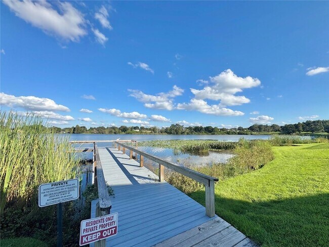 Building Photo - 1550 11th St NE