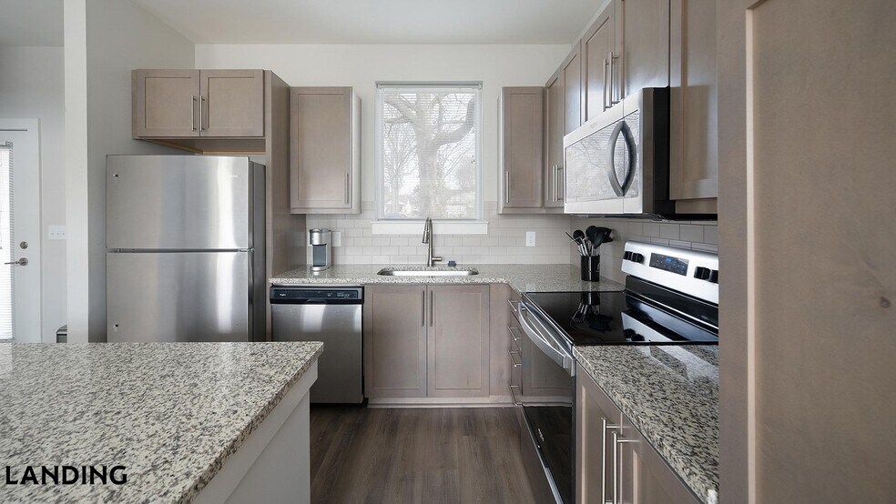 Building Photo - 1801 Meridian St