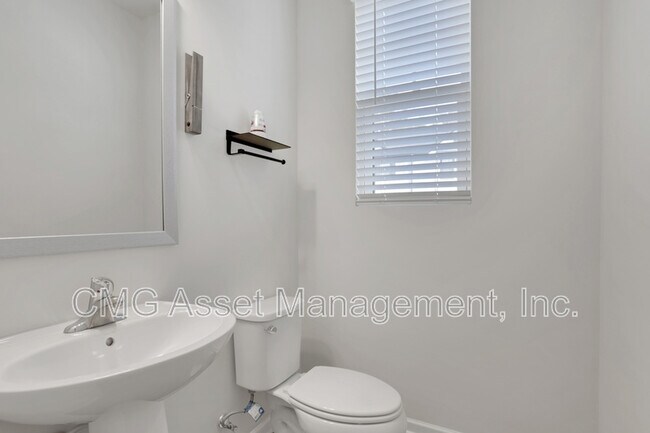 Building Photo - 6417 Mountain Home Way