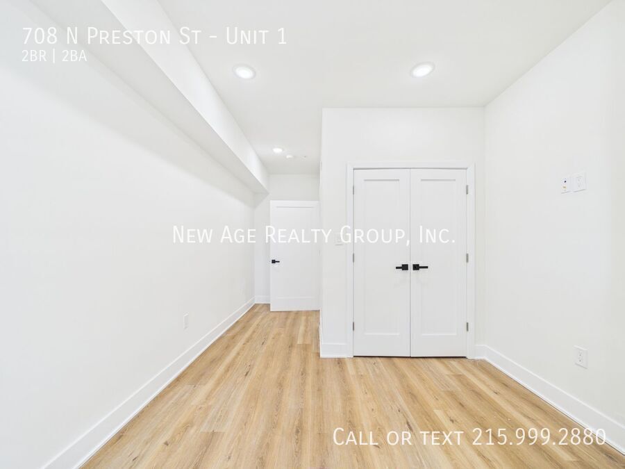 Building Photo - 708 N Preston St