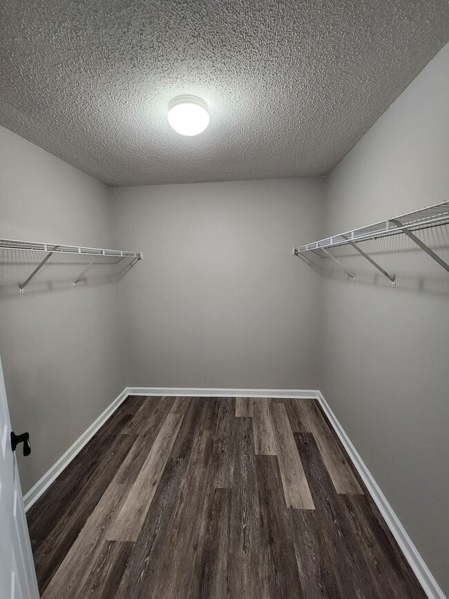 Building Photo - Tastefully updated 3 Bedroom 2 Bath home in The Arbors of Pooler!