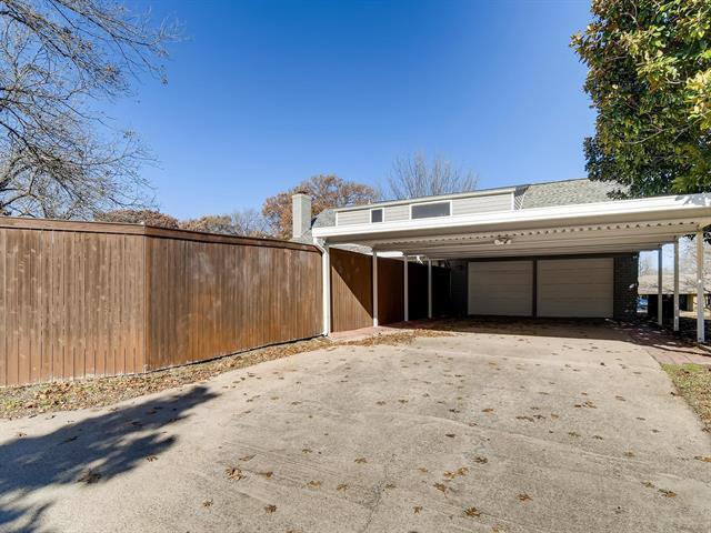 Building Photo - 1724 Westridge Dr