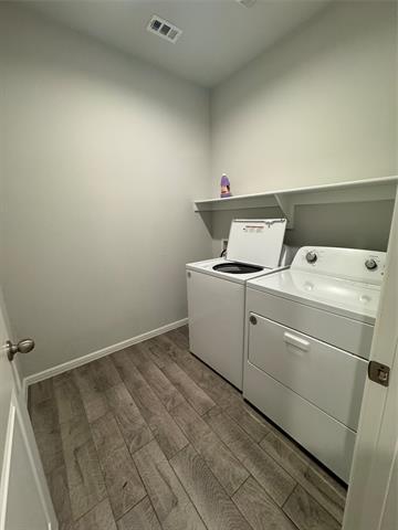 Building Photo - 8645 Mirror Lk Dr