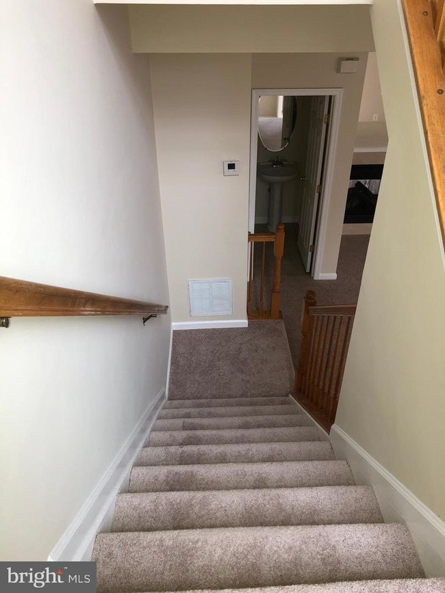 Building Photo - 12216 Open View Ln