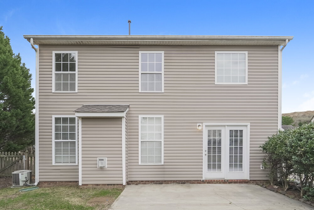 Building Photo - 14021 Mallard Lake Rd