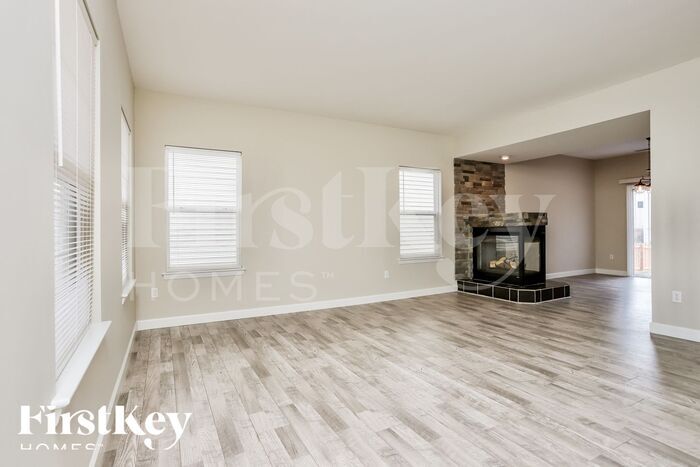 Building Photo - 1014 Glengarry Dr