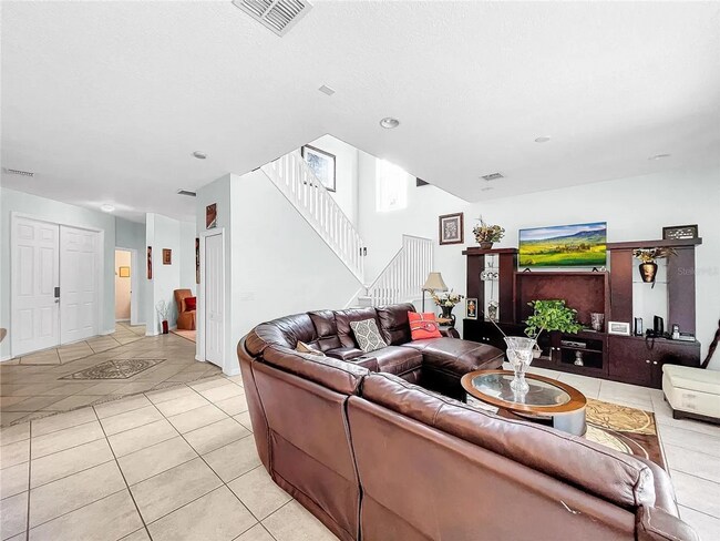 Building Photo - SECTION8 VOUCHER ACCEPTED! Stunning Home at Bay Cedar Ave! 4bed | 3bath