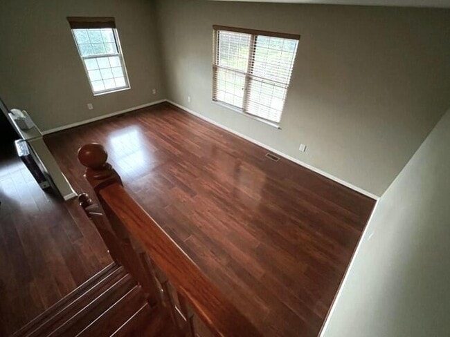 Building Photo - 3456 Burbank Dr