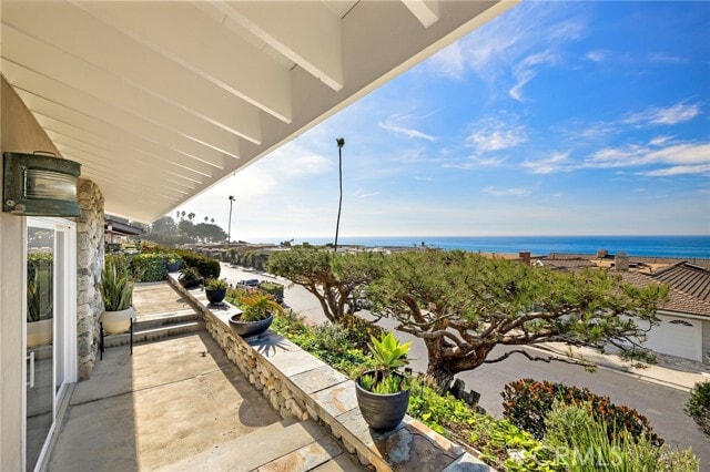 Building Photo - 4022 Calle Marlena