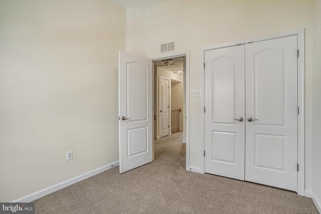 Building Photo - 2607 Egret Way