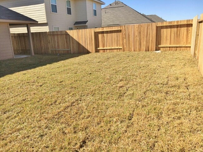 Building Photo - 18810 Brescia Ln