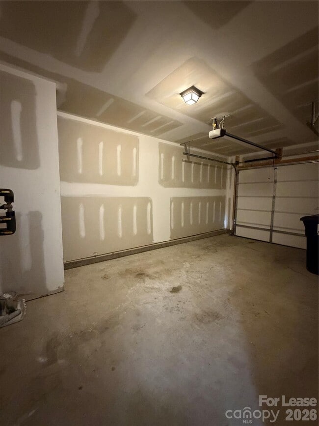 Building Photo - 148 Briana Marie Way