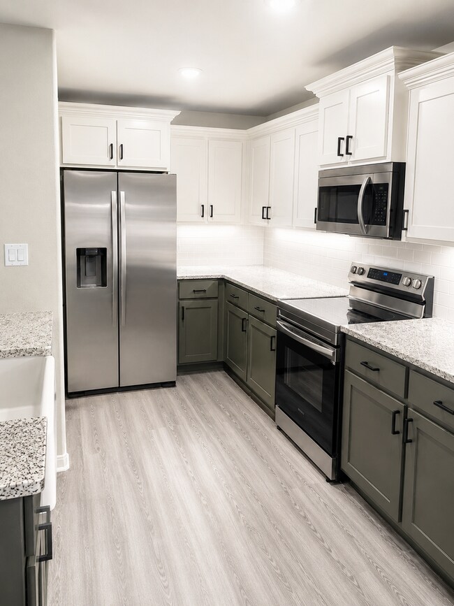 Building Photo - AVAILABLE MID MAY; APPLY TODAY ON OUR WEBSITE!!!