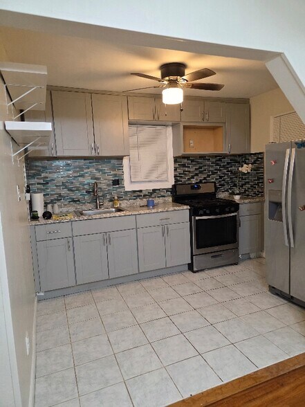 Building Photo - 135-01 234th St