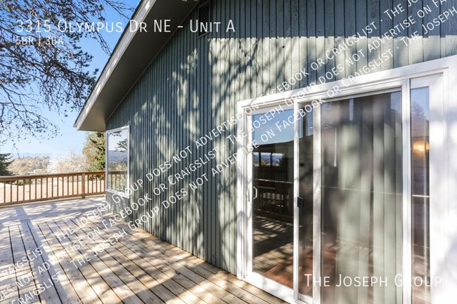 Building Photo - 3315 Olympus Dr NE