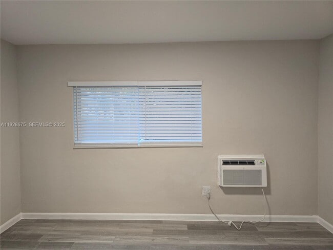 Building Photo - 835 Lenox Ave.