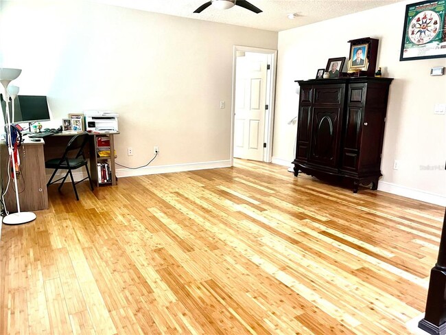 Building Photo - 807 Marsh Reed Dr