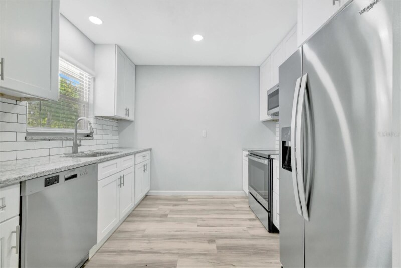 Building Photo - 3816 1st Ave W