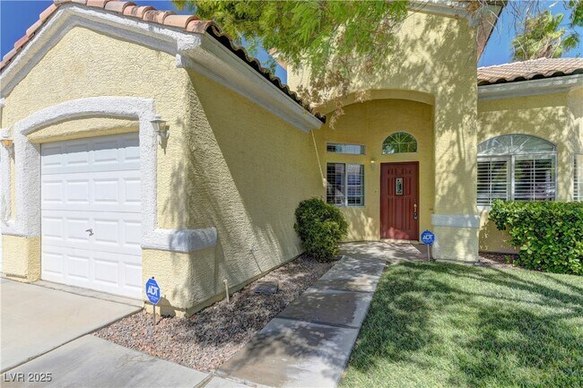 Building Photo - 7456 Oatman Ln
