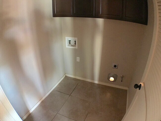 Building Photo - Northeast El Paso 3 Bed Refrig A/C
