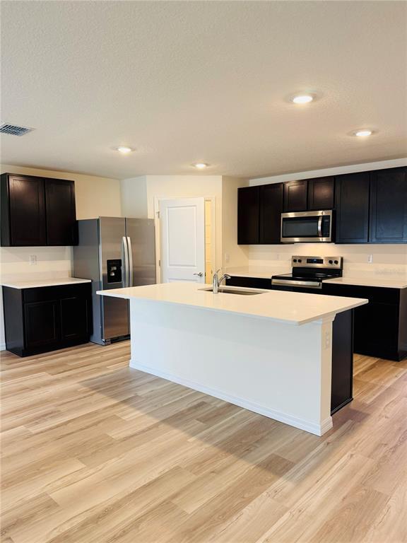 Building Photo - 2924 NE 20th Ter