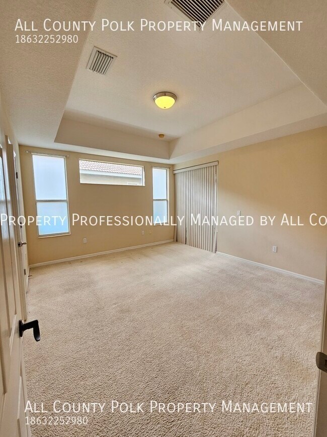 Building Photo - 1721 Altavista Cir