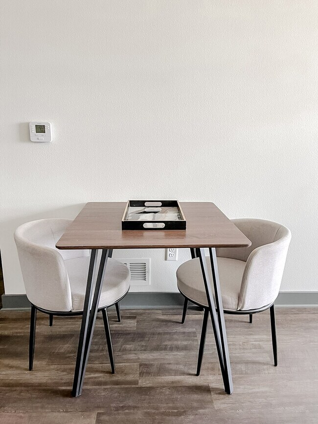 Building Photo - 1261 8th St