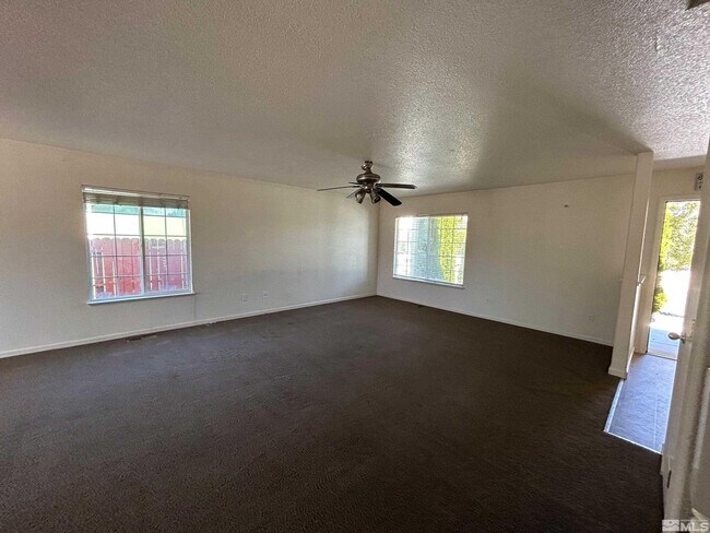 Building Photo - 17910 Drift Creek Ct