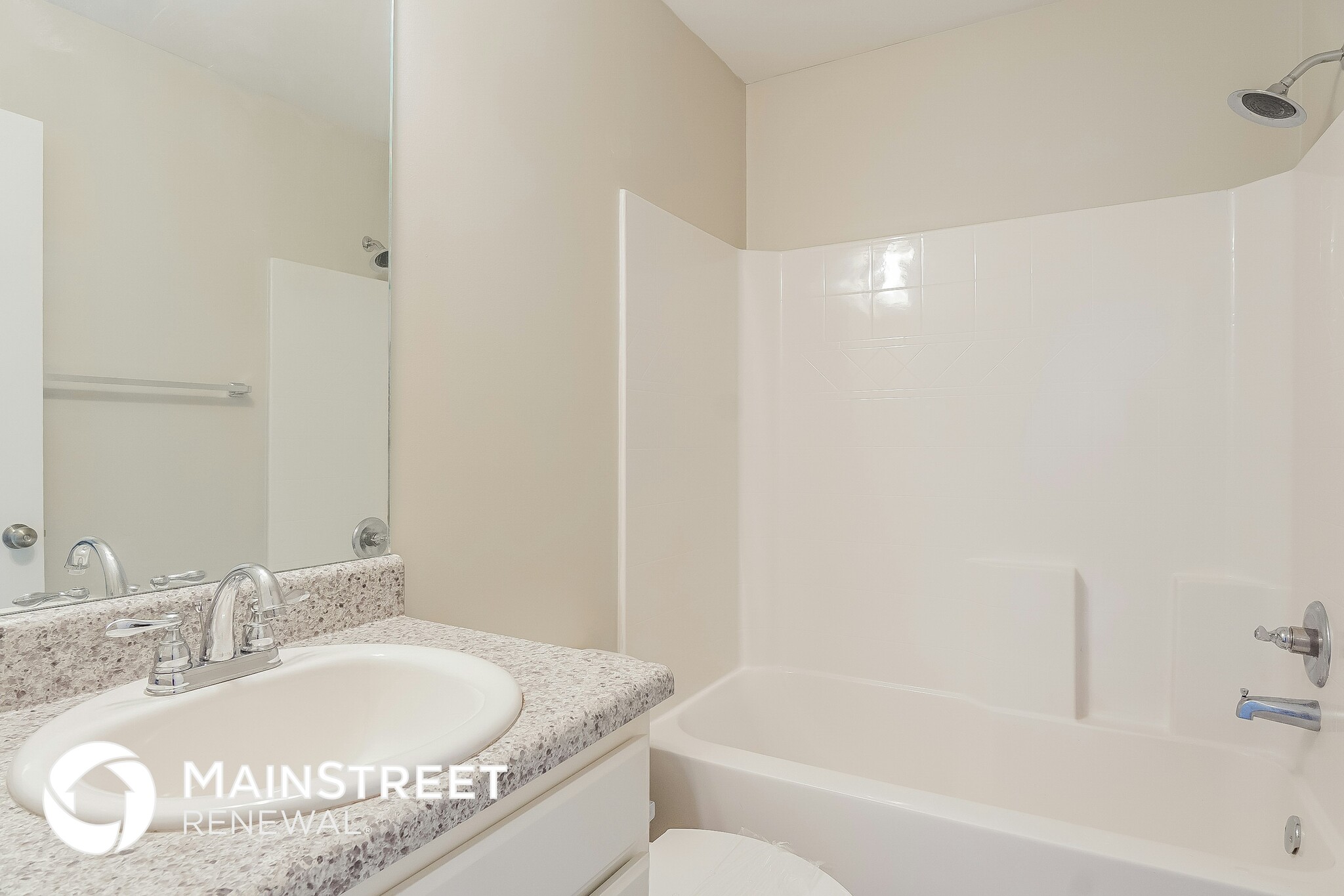 Building Photo - 560 Briar Ridge Cir