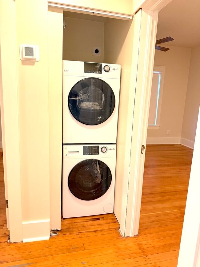 Building Photo - 412 W Roosevelt St