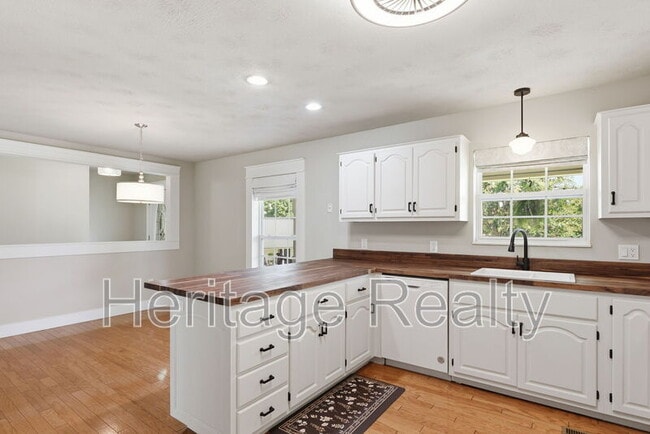 Building Photo - 2707 Lady Bug Ln
