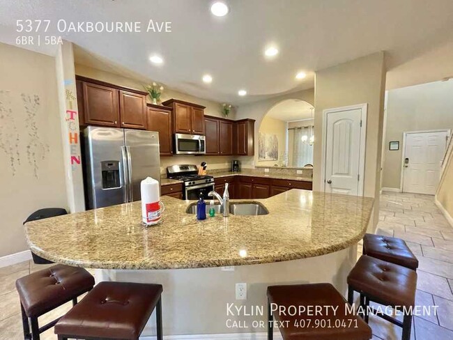 Building Photo - 5377 Oakbourne Ave