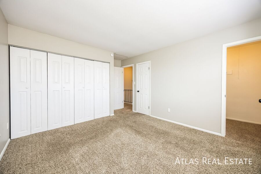 Building Photo - 4811 Bailey Pl