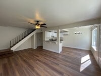 Building Photo - Fully Remodeled – 2 Bed / 1.5 Bath
