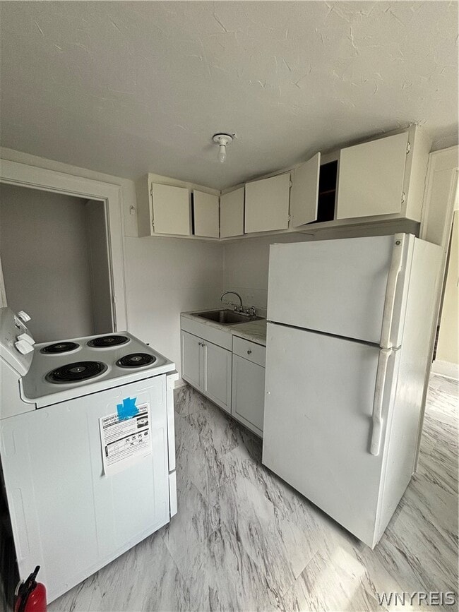 Building Photo - 510 6th St