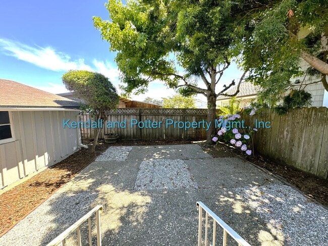 Building Photo - Amazing Beach House Near Twin Lakes Beach!!