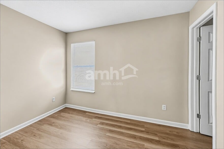 Building Photo - 7317 Wellwood Dr
