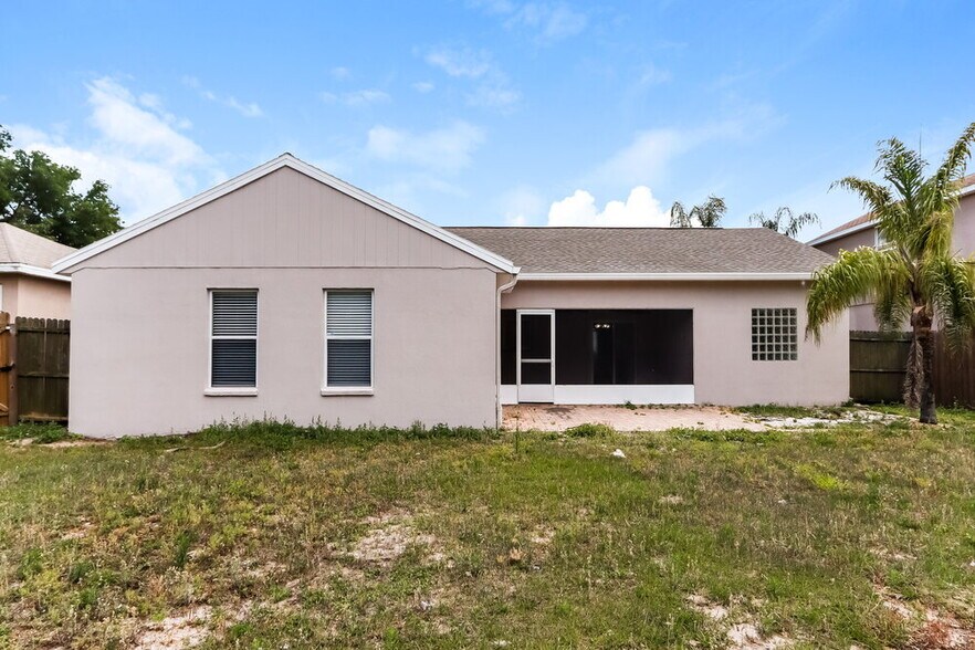 Building Photo - 4618 Great Blue Heron Dr