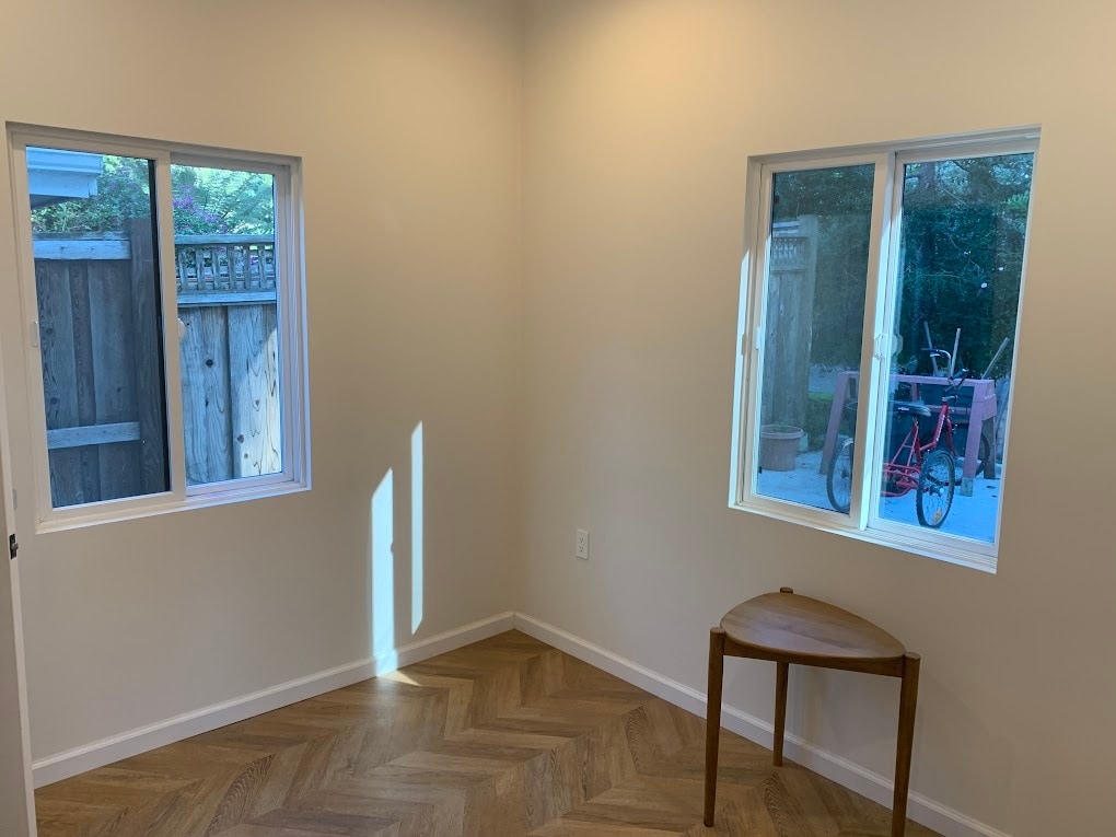 Building Photo - 220 Hiawatha Ave