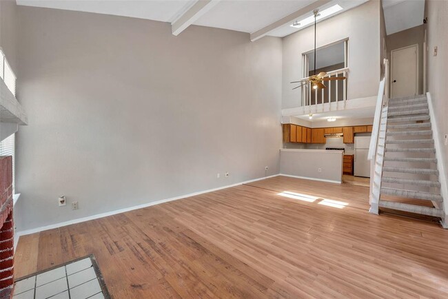 Building Photo - 6345 Cattails Ln