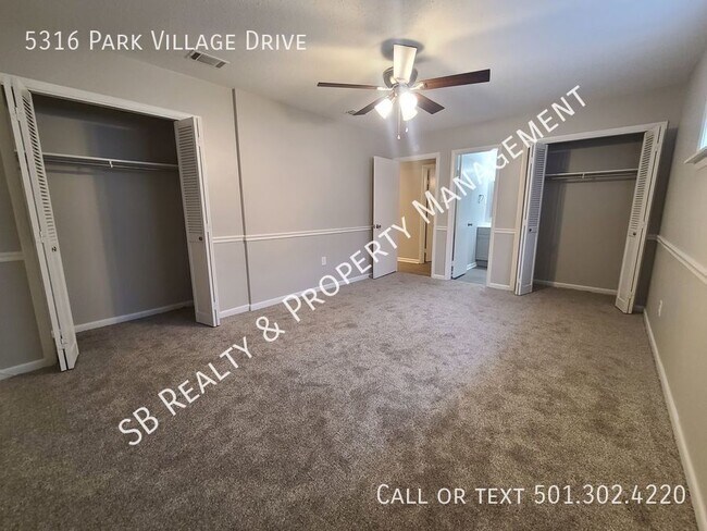 Building Photo - 5316 Park Village Dr