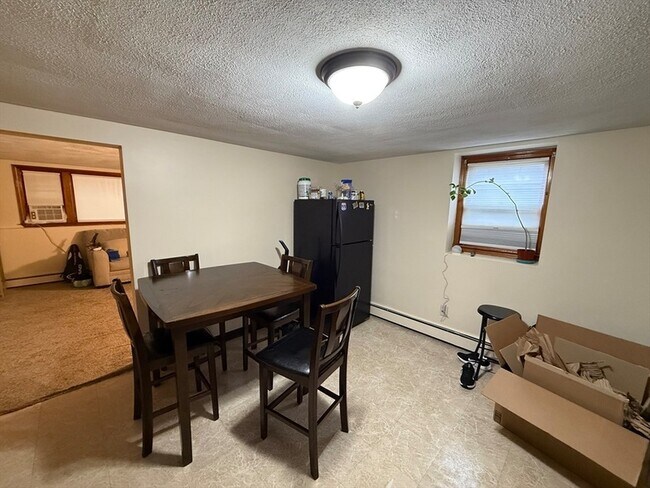 Building Photo - 15 Michael Rd