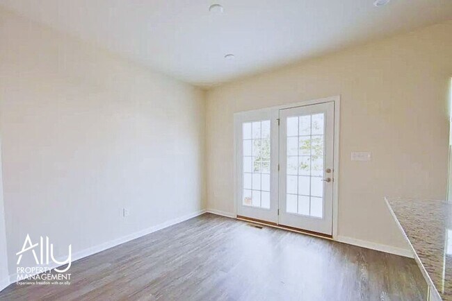 Building Photo - 2424 Pocoson Wood Ct