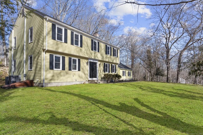 Building Photo - 40 Harkness Dr