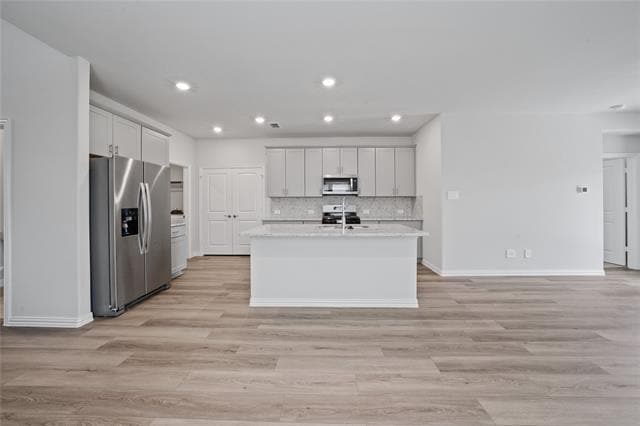 Building Photo - 503 Ezra Ln