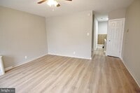 Building Photo - 617 Ford St