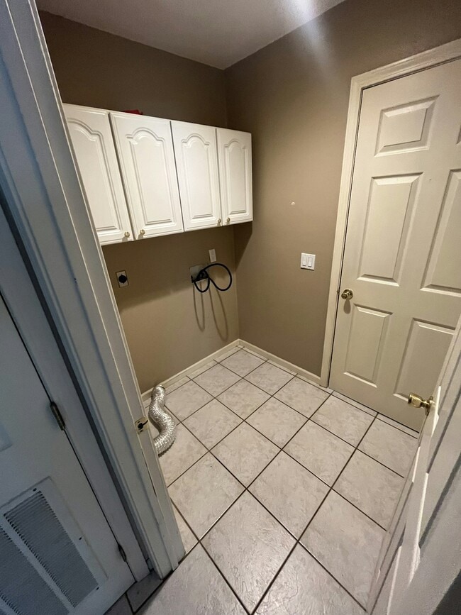 Building Photo - 4 N 3rd St