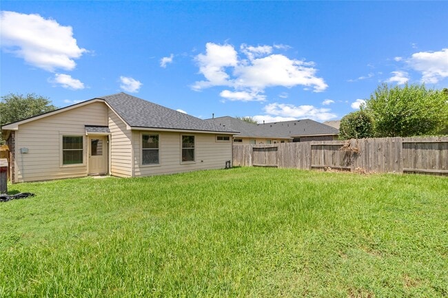 Building Photo - 2518 Montana Blue Dr