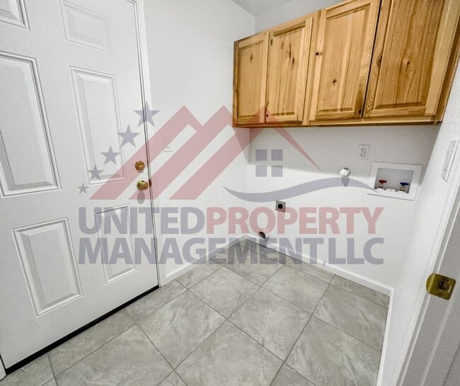 Building Photo - Brand New 3-Bed, 2-Bath Home in Prime Cent...