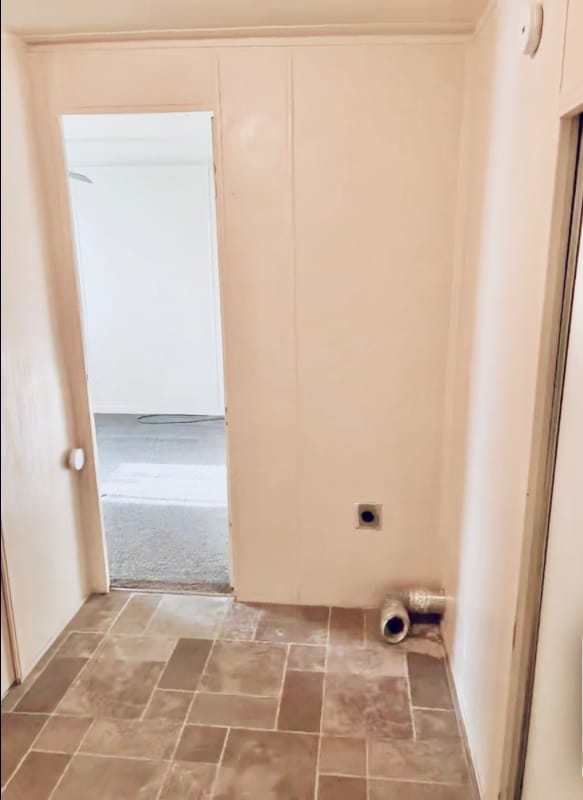 Building Photo - 6345 N Dona Ana Rd